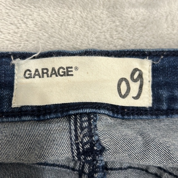 Garage size 9 dark blue - Picture 2 of 2